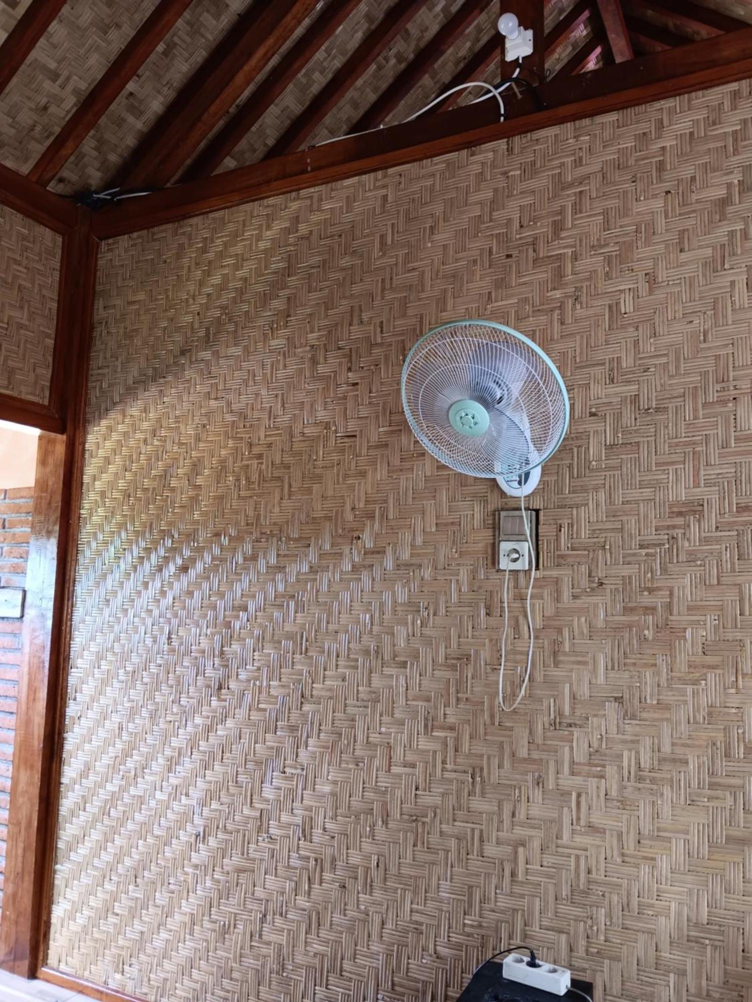 Linkeeshome Bungaya Karangasem  Luaran gambar